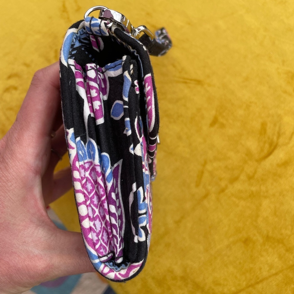 Vera Bradley Floral Paisley Checkered Wallet 5” x 6.5 - Picture 4 of 7